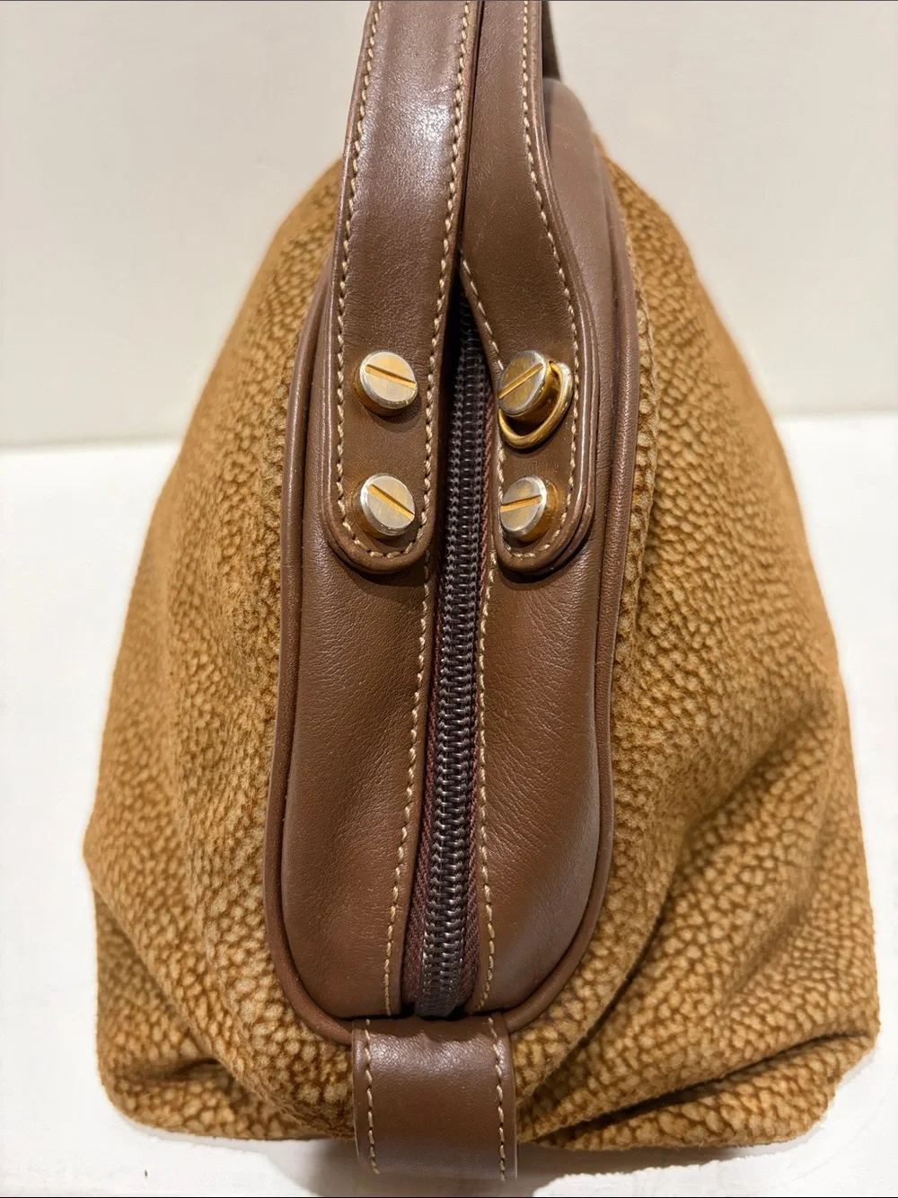 Borbonese Redwall vintage dome